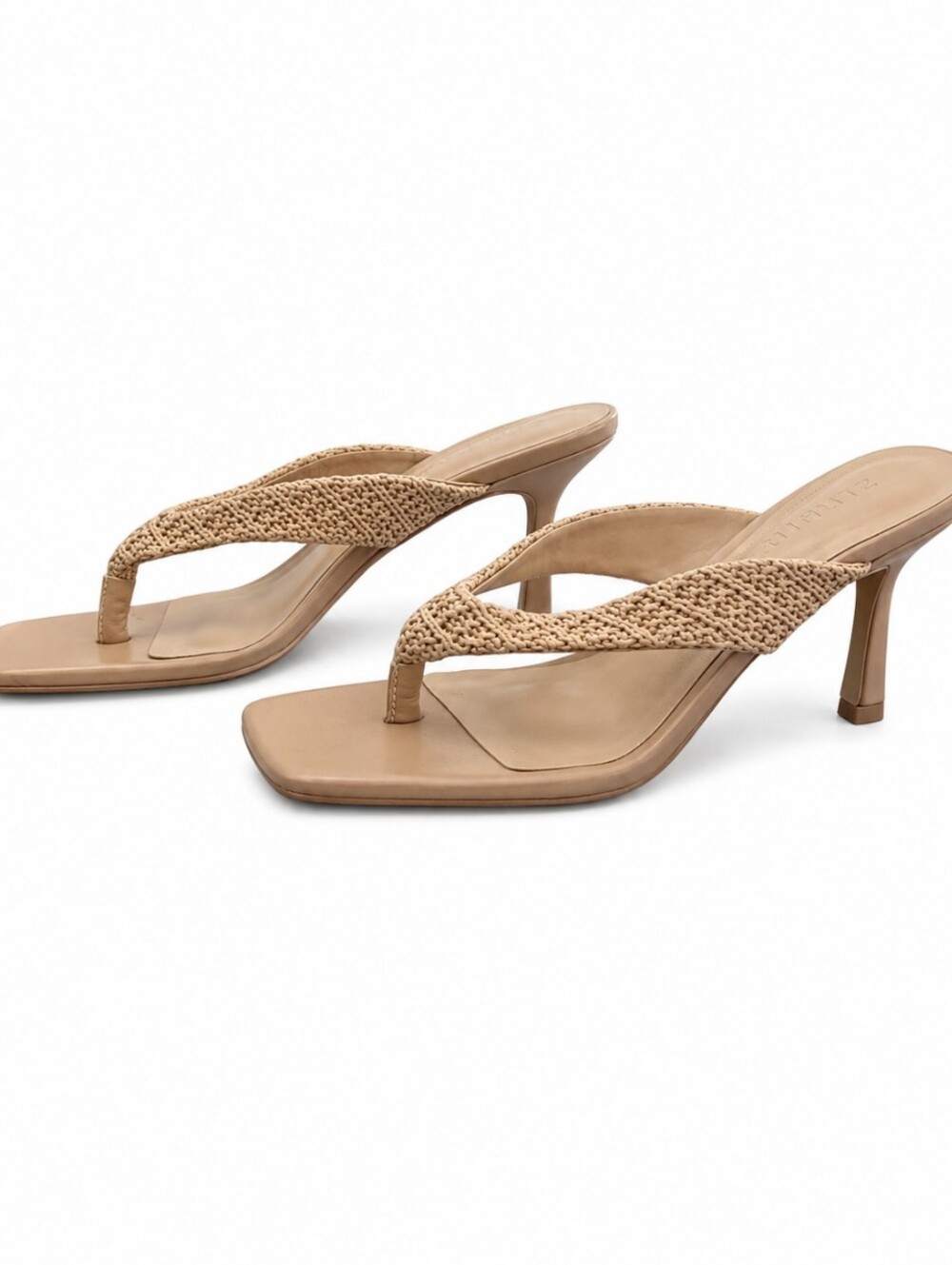 Billini Ravenna Heeled Thing Sandals in natural raffia, size 6. - Picture 2 of 9